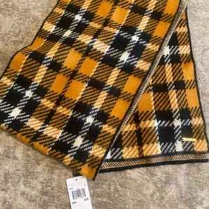- MICHAEL KORS plaid scarf NWT